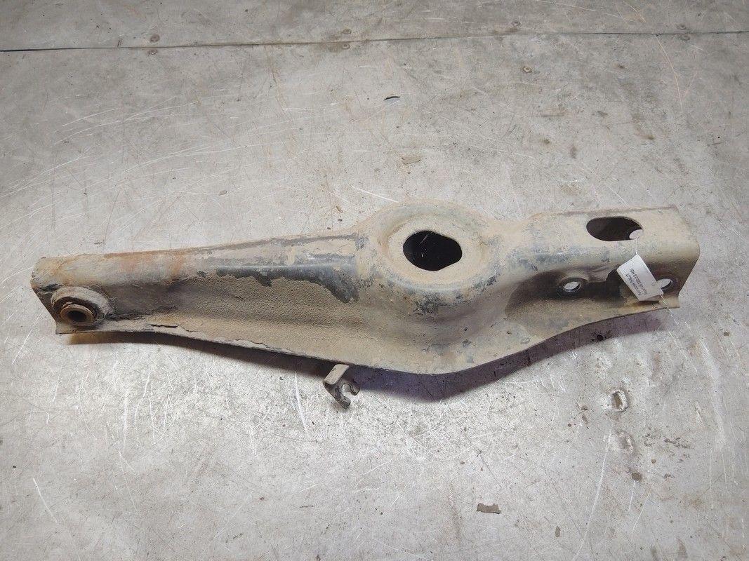 Рычаг задний 7K4LJT Peugeot 406 - Фото 1