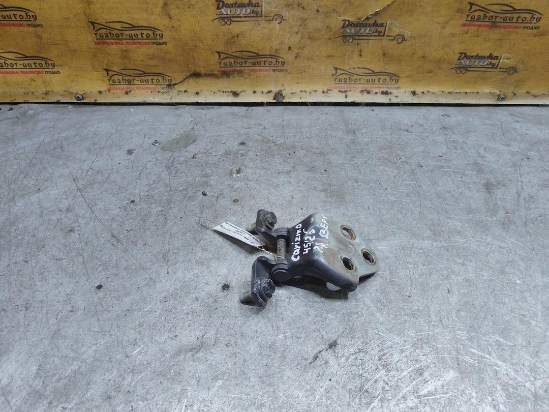 Петля двери передней правой 3RO2L0 Mitsubishi Carisma купить