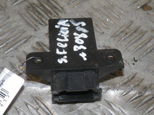 Блок управления центральным замком SO950E Skoda Felicia купить