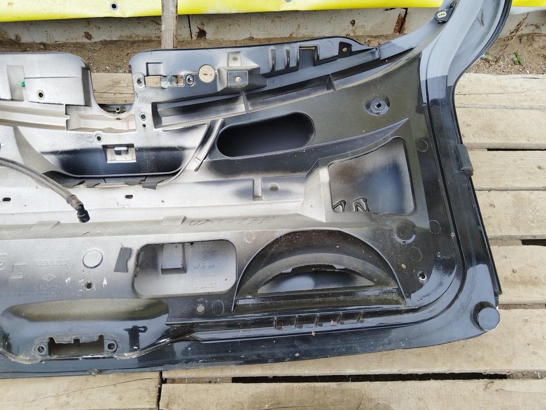 Крышка багажника (дверь 3-5) FQH0VL Renault Laguna undefined
