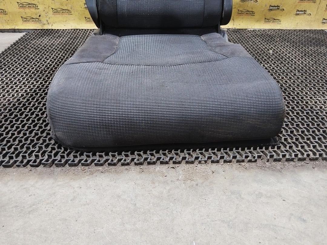 Сиденье третий ряд AMOBIM Mitsubishi Grandis купить на авторазборке