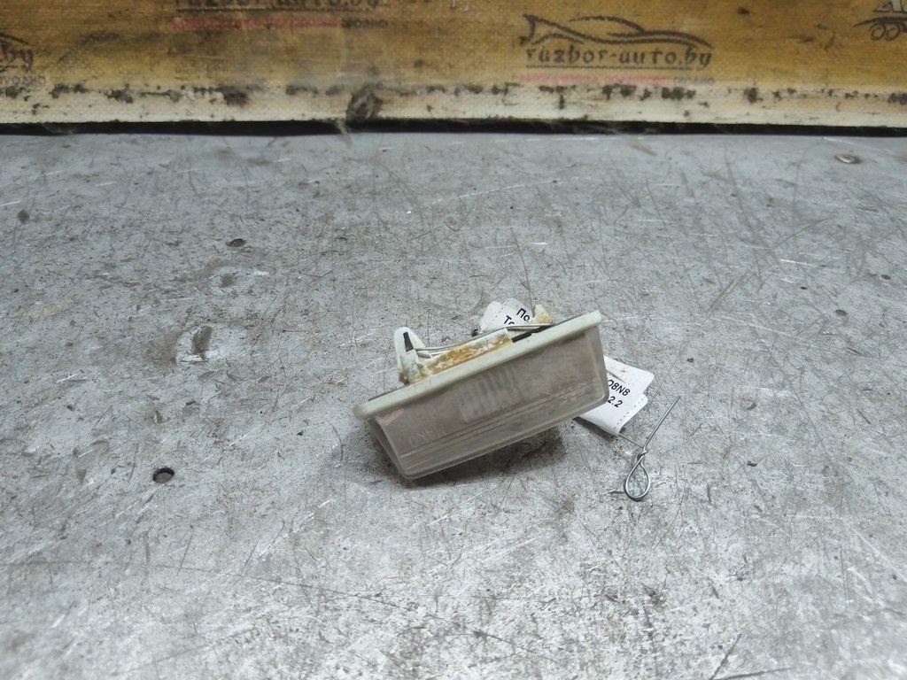 Подсветка номера 4PO8N8 Toyota Corolla Verso - Фото 4