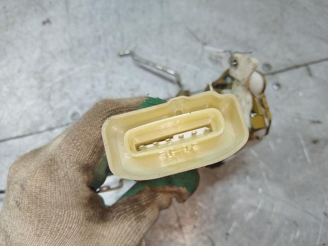 Замок двери передней левой VX26L5 Toyota Yaris - Фото 7