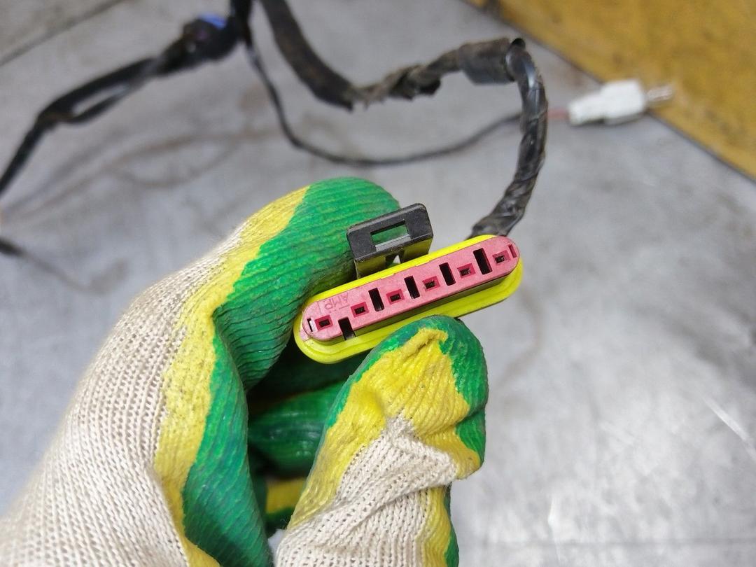 Проводка двери передней правой J62U84 Alfa Romeo 147 undefined