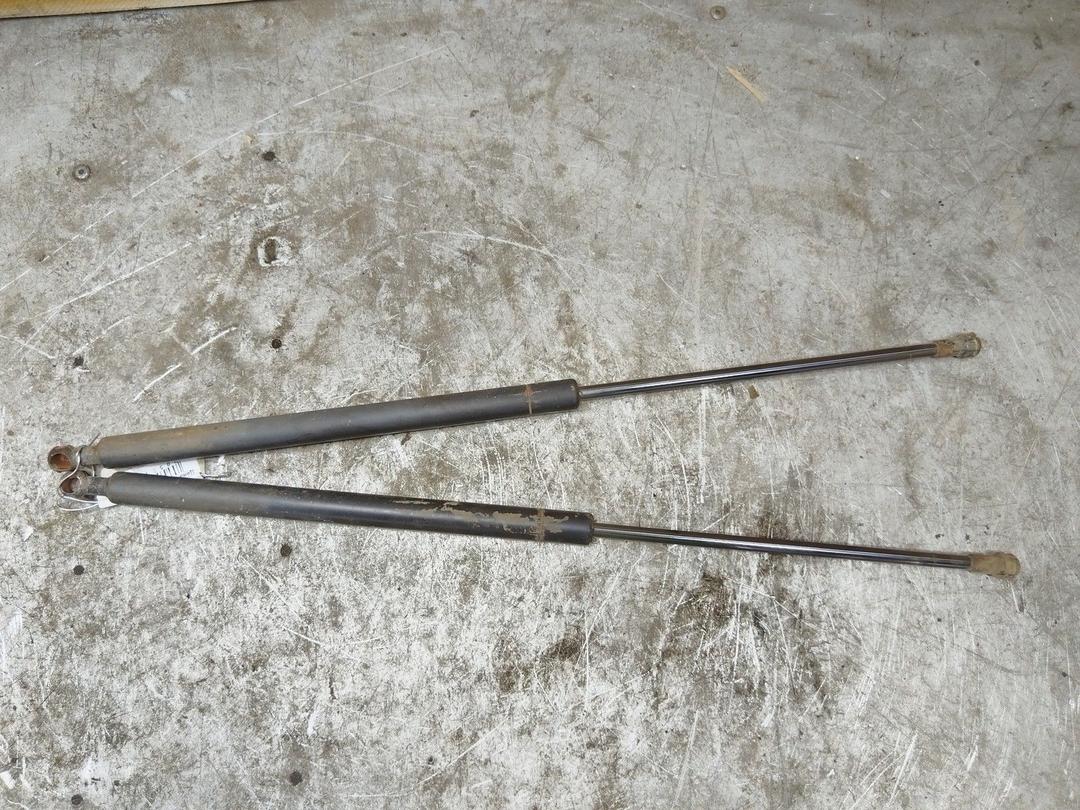 Амортизатор крышки багажника (3-5 двери) ZP3WR0 Fiat Palio - Фото 7