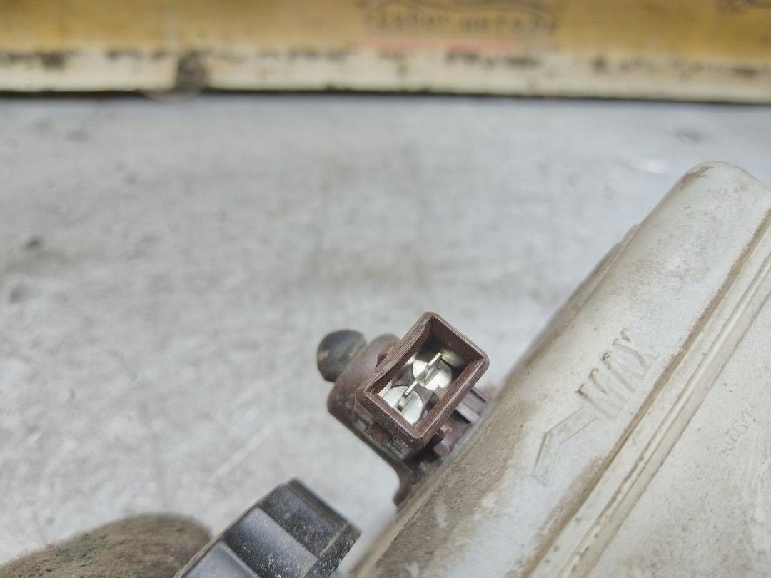 Цилиндр тормозной главный VV3I5S Peugeot 605 - Фото 4