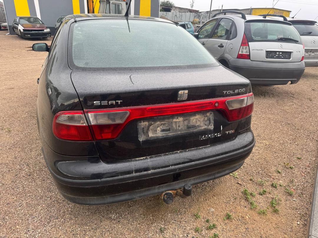 Крышка багажника (дверь 3-5) 3G1IRV Seat Toledo купить