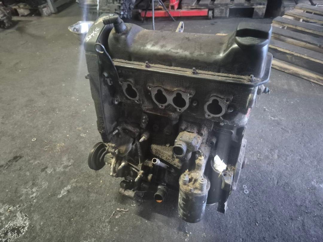 Двигатель U1SF1M Volkswagen Passat