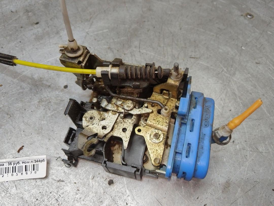 Замок двери задней левой 47229D Audi A4 купить с доставкой