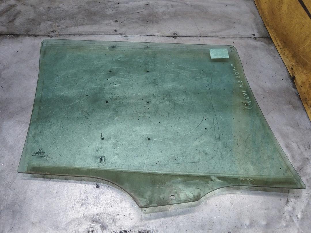 Стекло двери задней левой JT1T64 Peugeot 406 купить с доставкой