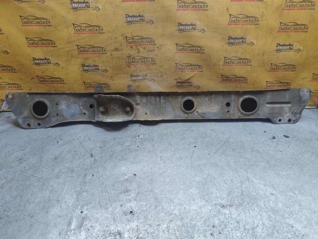 Усилитель бампера переднего E1C6KU Audi 80 - Фото 4