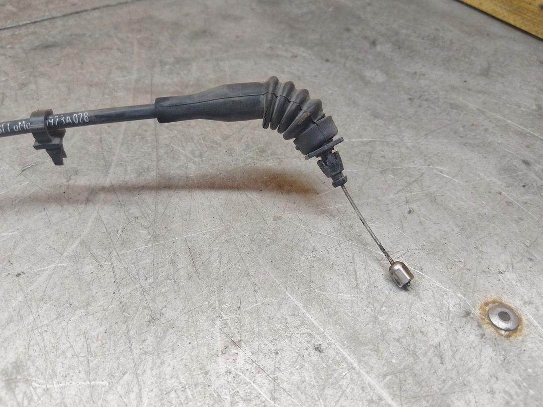 Трос капота 6HO9OJ Ford Fusion undefined