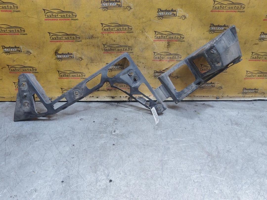 Кронштейн крепления бампера заднего 0ZOQM0 Ford Mondeo купить