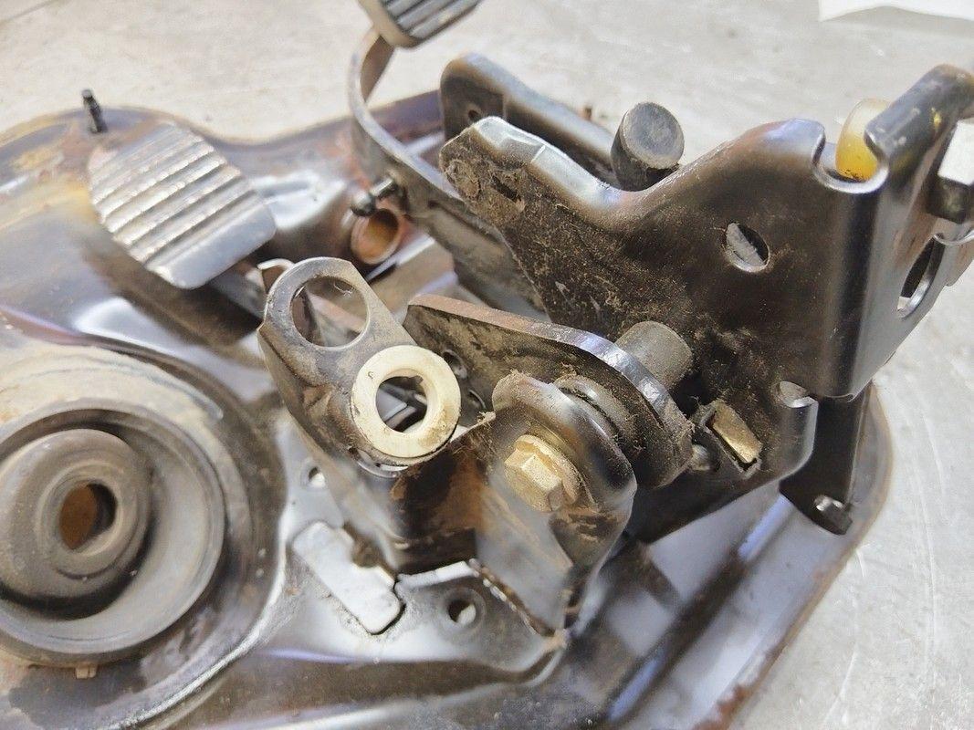 Узел педальный (блок педалей) BV27DV Citroen Evasion купить