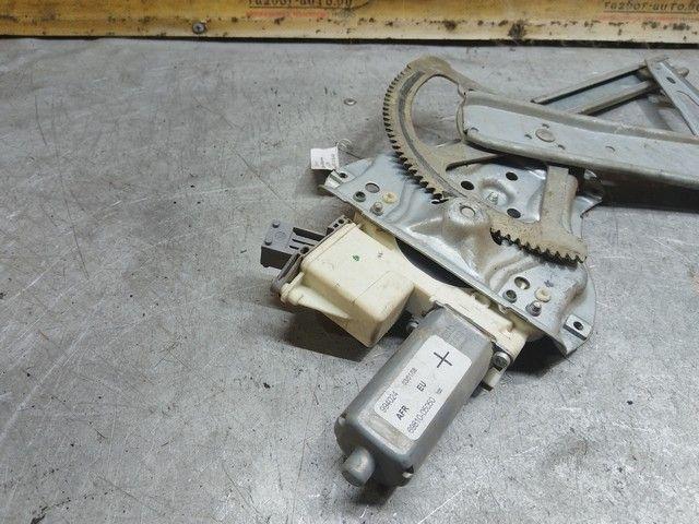 Стеклоподъемник электрический передний правый 34AT3Y Toyota Avensis купить на авторазборке