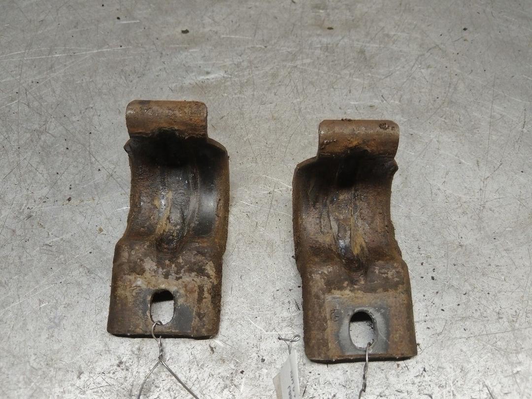 Крепление втулки стабилизатора XEP66J Peugeot Partner - Фото 2