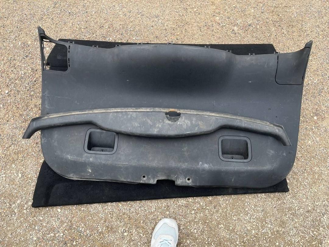 Обшивка крышки багажника 81RCG5 Citroen C4 Picasso