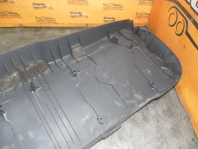 Обшивка крышки багажника KN5067 Mazda 323F купить с доставкой