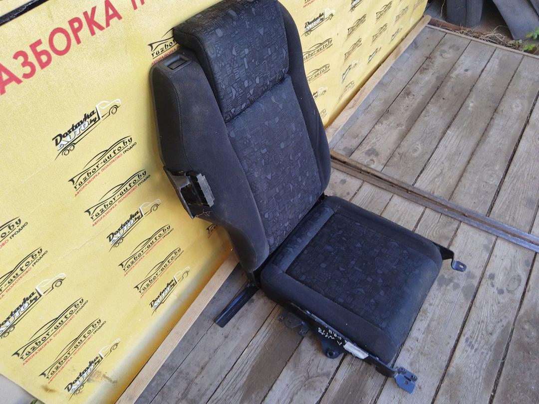Сиденье третий ряд XUMSAC Opel Zafira купить в магазине запчастей бу