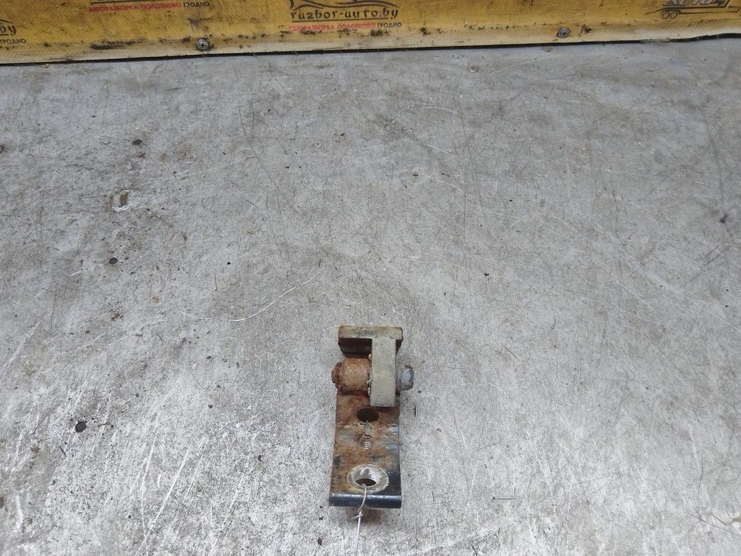 Петля двери задней правой HM4G97 Skoda Fabia купить в магазине запчастей бу