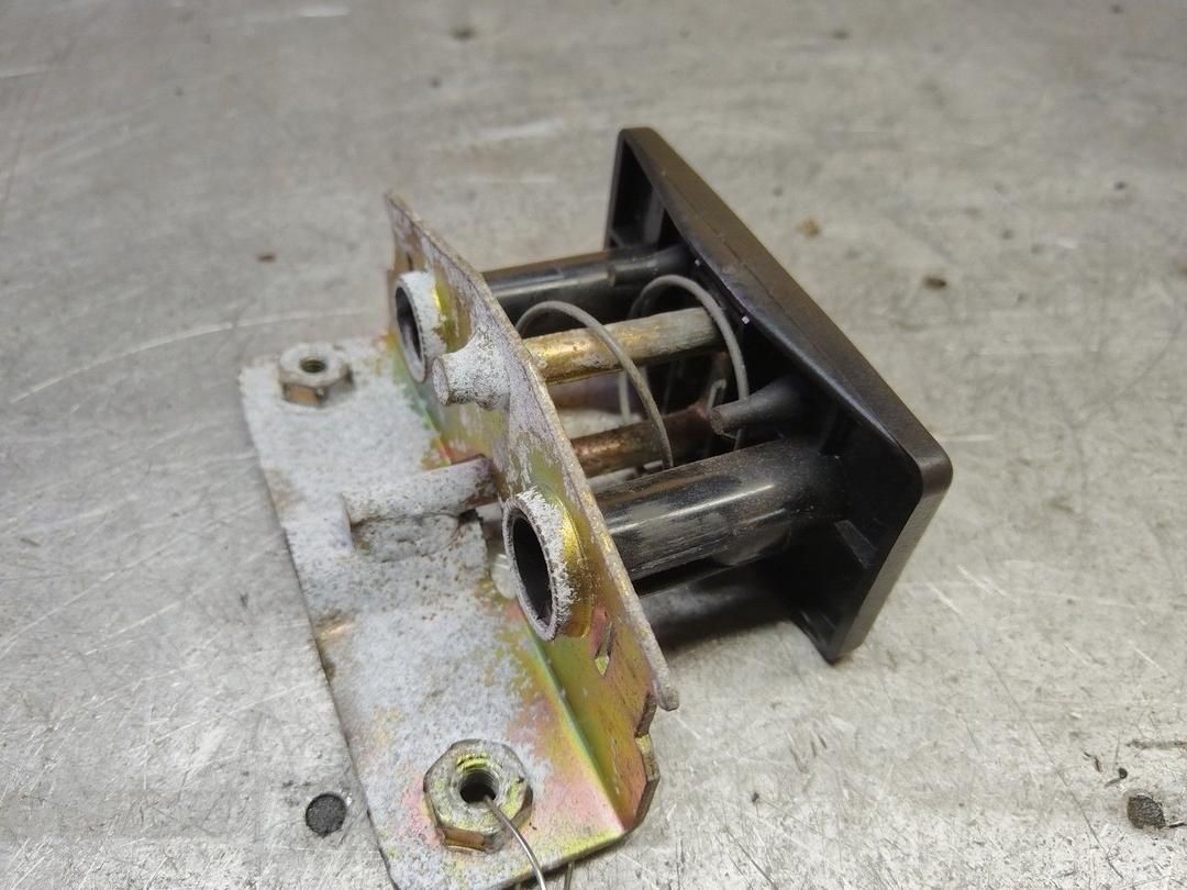 Ответная часть замка багажника ZE4SKT Peugeot 607 - Фото 3