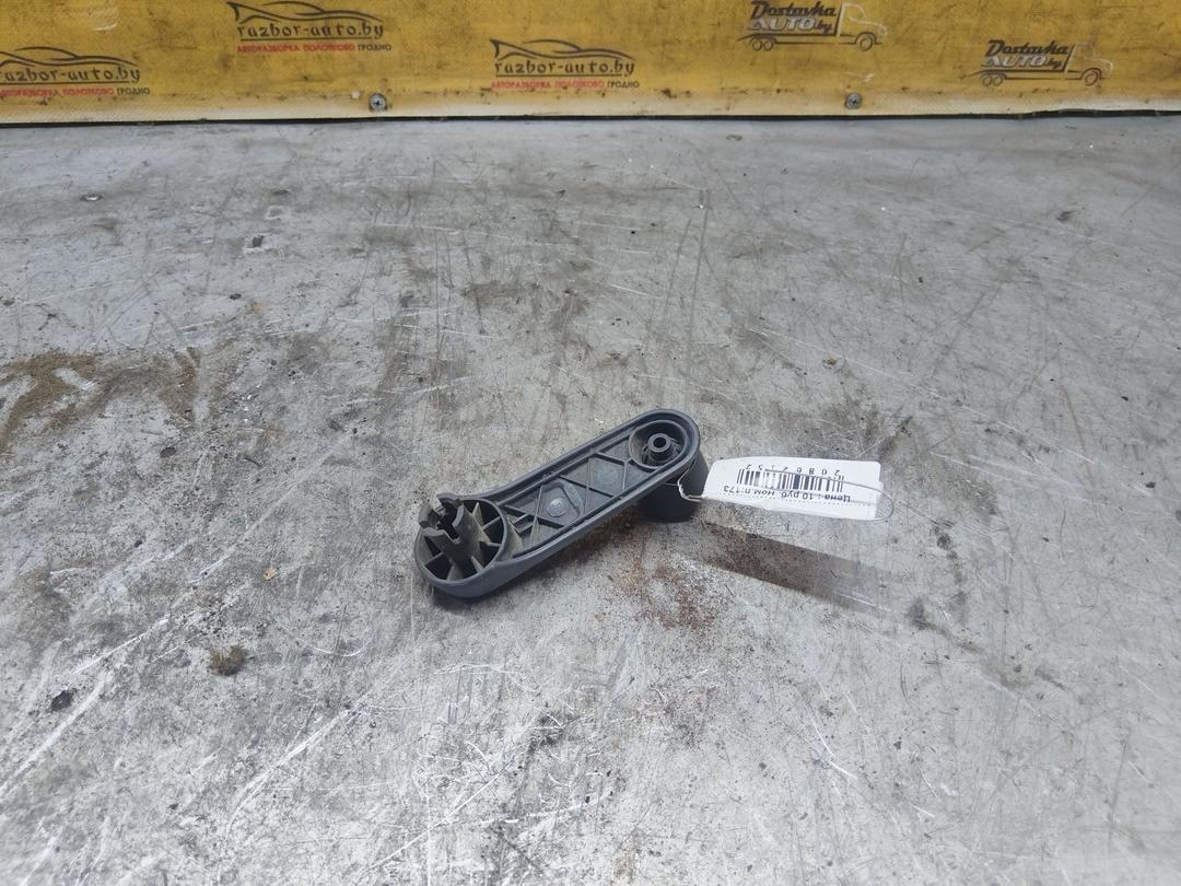 Ручка стеклоподъемника 8IFPUL Peugeot 307 - Фото 2