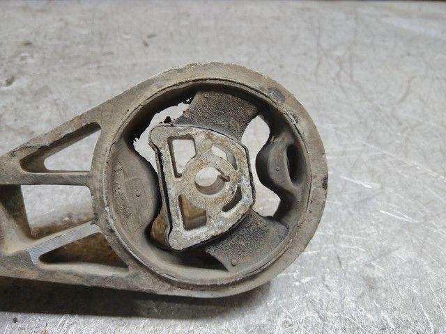 Подушка крепления КПП UP4E47 Opel Corsa купить