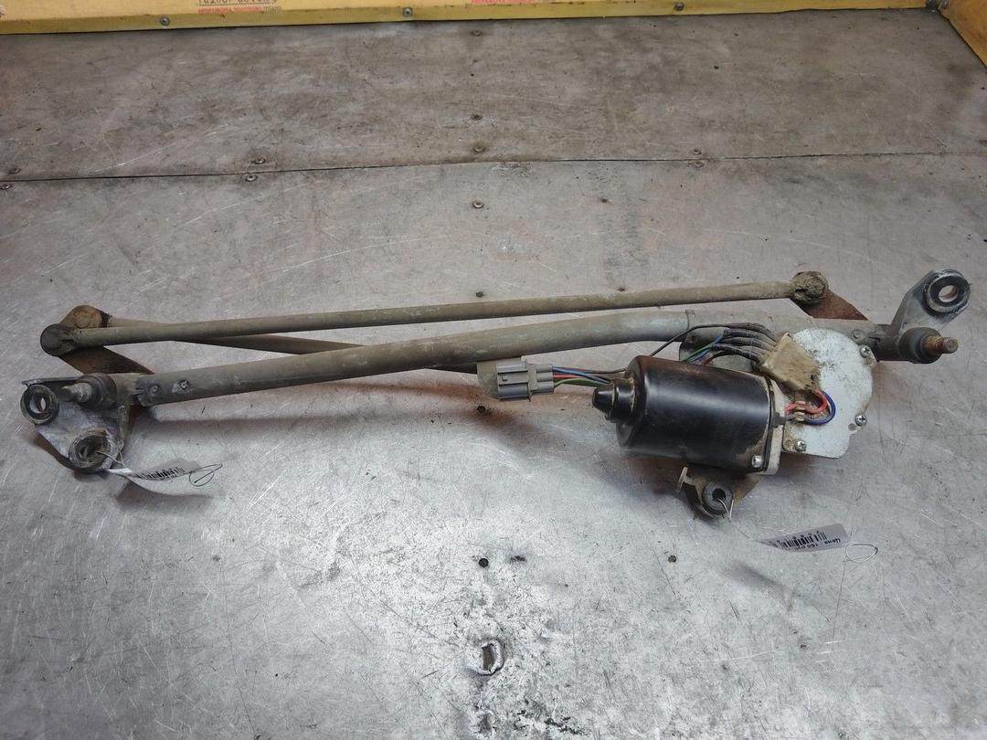 Моторчик передних стеклоочистителей (дворников) 1AEUCV Rover 45