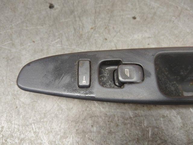 Кнопка стеклоподъемника переднего правого 0D9WBS Volvo V40 купить