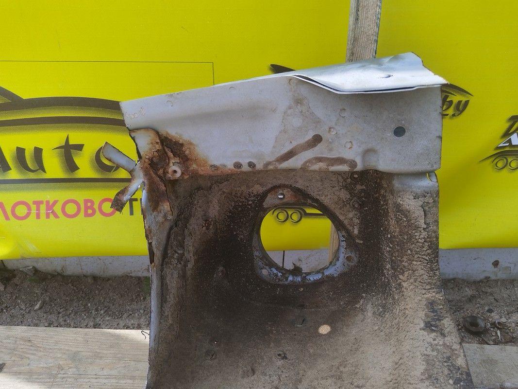 Стакан лонжерона левый K50M8C Subaru Forester купить в магазине запчастей бу