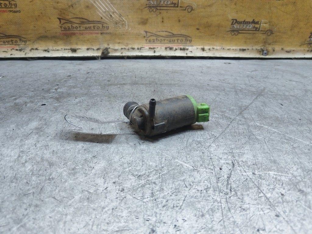 Насос (моторчик) омывателя стекла YQ9Z86 Peugeot 406 - Фото 2