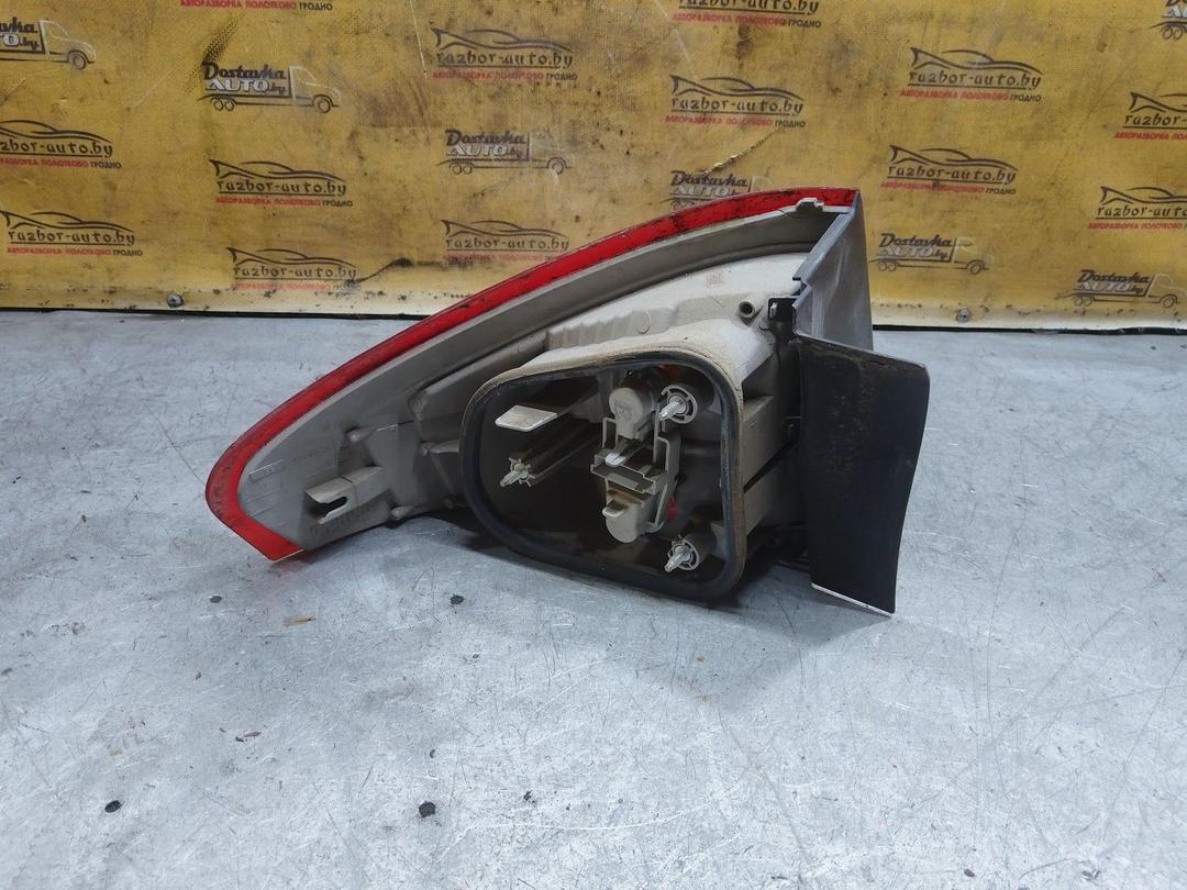 Фонарь задний правый SX9Y14 Ford Mondeo купить на авторазборке