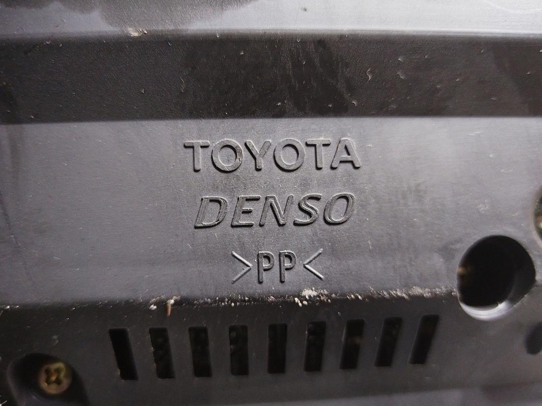 Щиток приборов (приборная панель) U4ARB4 Toyota Avensis купить с доставкой