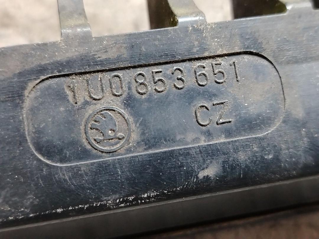 Решетка радиатора G134Q7 Skoda Octavia - Фото 4