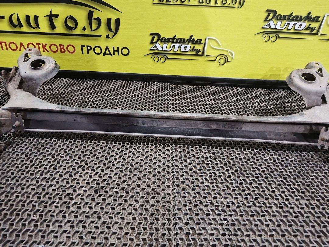 Балка подвески задняя 2HMJ44 Peugeot 307 undefined