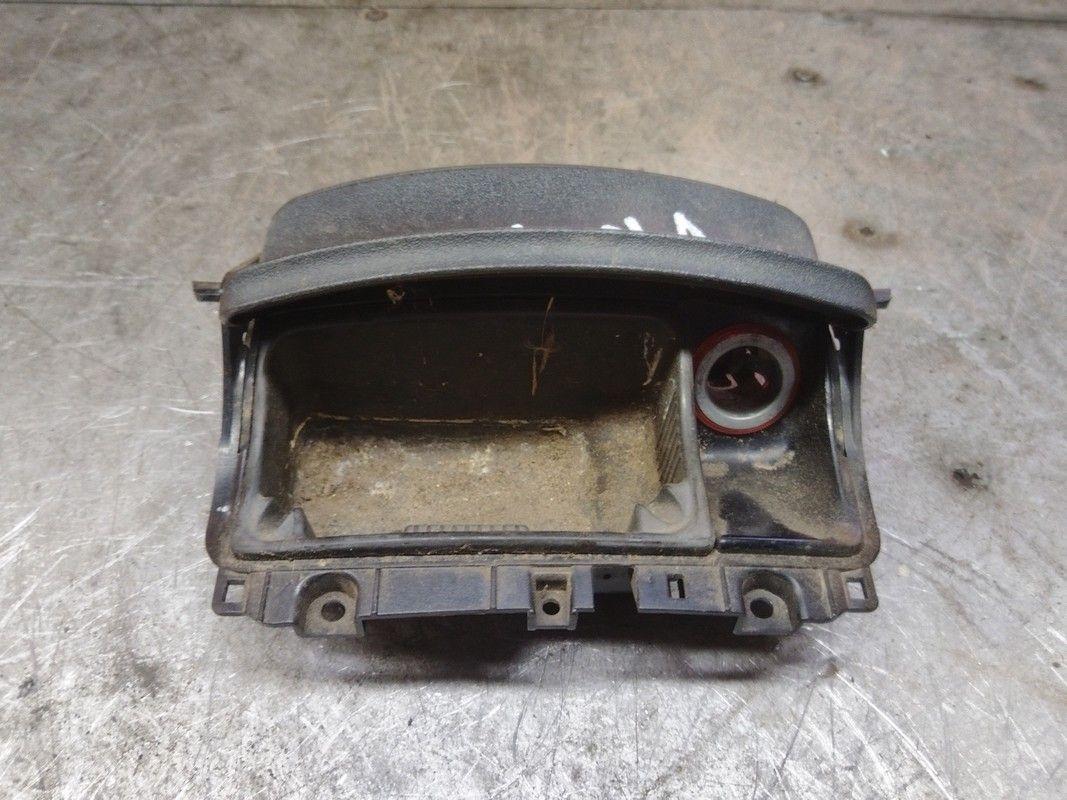Пепельница K2TDB0 Volkswagen Polo купить
