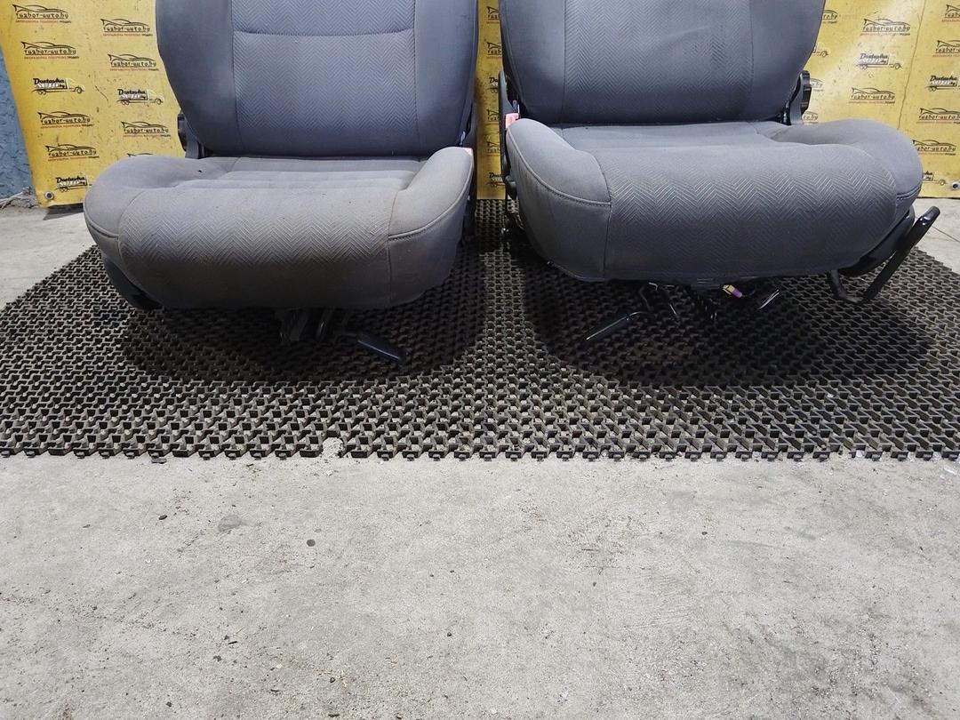 Сиденье переднее 724U6B Audi A4 купить в магазине запчастей бу