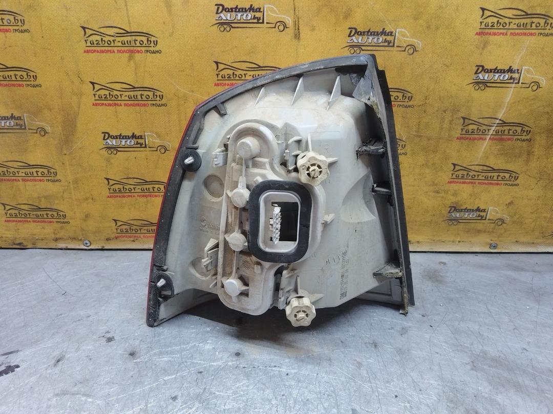 Фонарь задний правый CF0QZ3 Opel Astra купить с доставкой