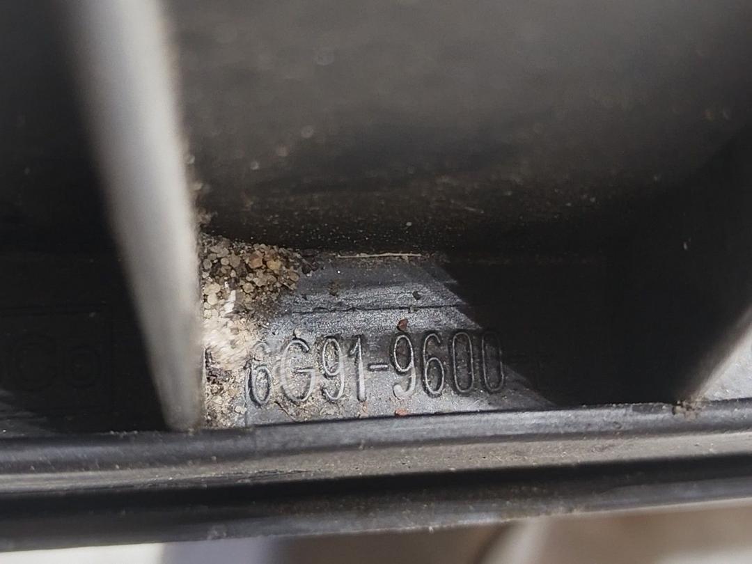 Корпус воздушного фильтра 9P8N9O Ford Galaxy купить с доставкой