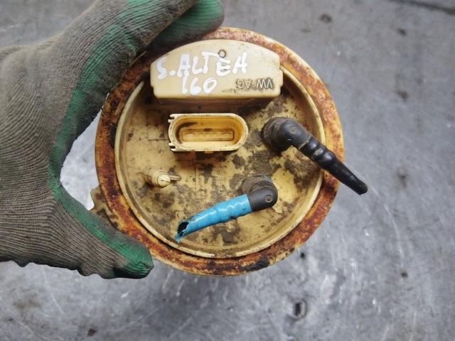 Колба в бак 12HJ92 Seat Altea купить