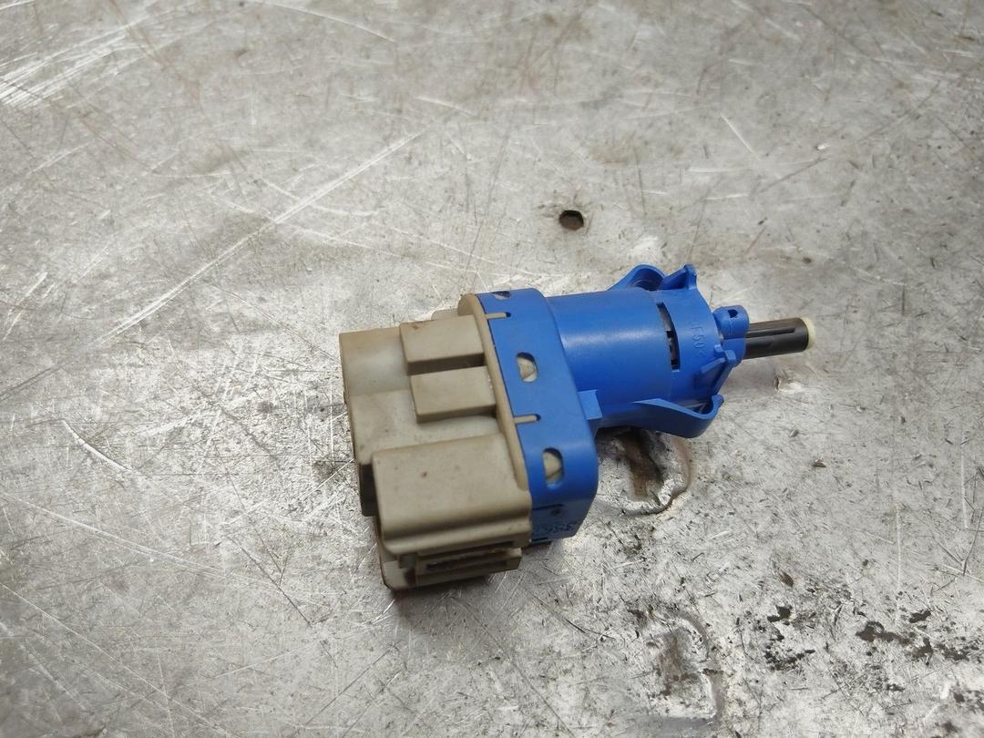 Датчик педали тормоза (лягушка) TT78P7 Ford Fusion - Фото 3