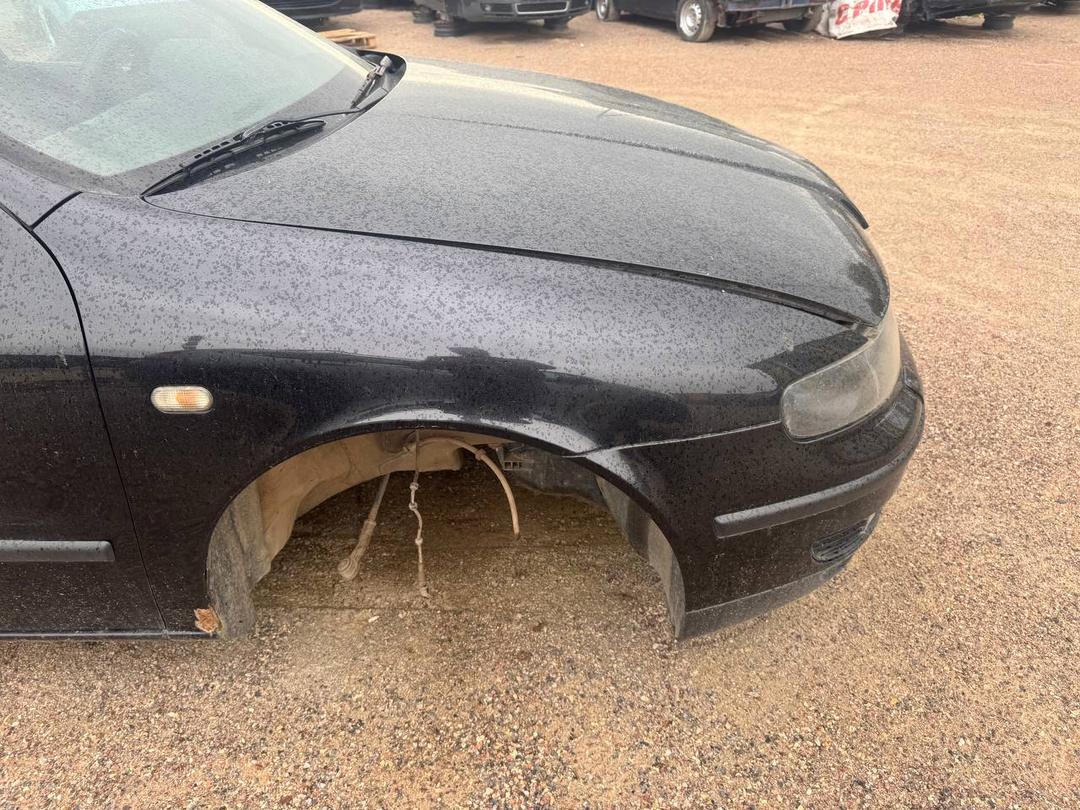 Крыло переднее правое CMD68G Seat Toledo - Фото 1