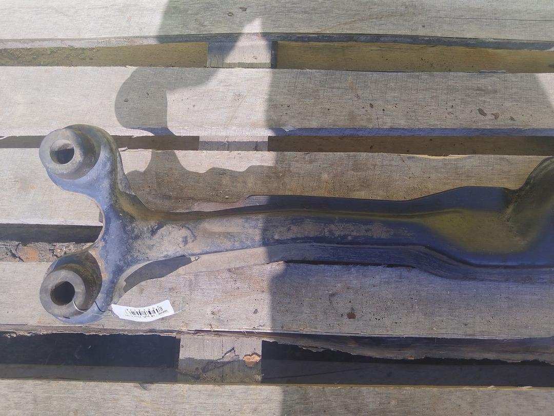 Балка под радиатор ULBH0S Volkswagen Passat - Фото 2