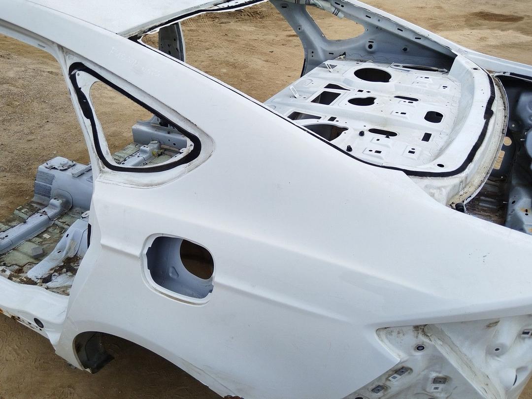 Крыло заднее левое H93RM1 Ford Fusion undefined