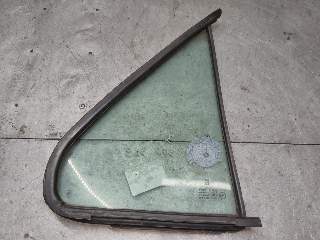 Стекло двери задней левой U2SFQ9 Peugeot 306 купить с доставкой