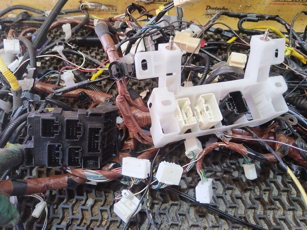 Проводка салона H6LQMP Toyota Avensis - Фото 3