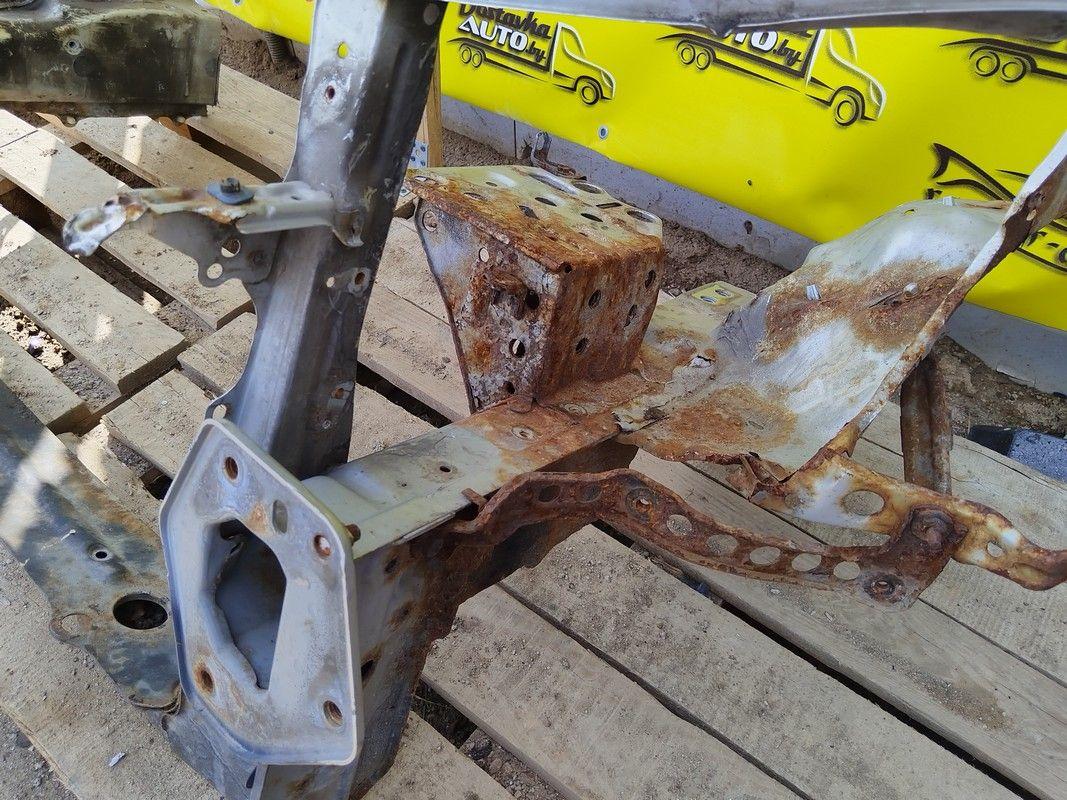 Передняя панель крепления облицовки (телевизор) U3EONV Toyota Avensis Verso - Фото 2