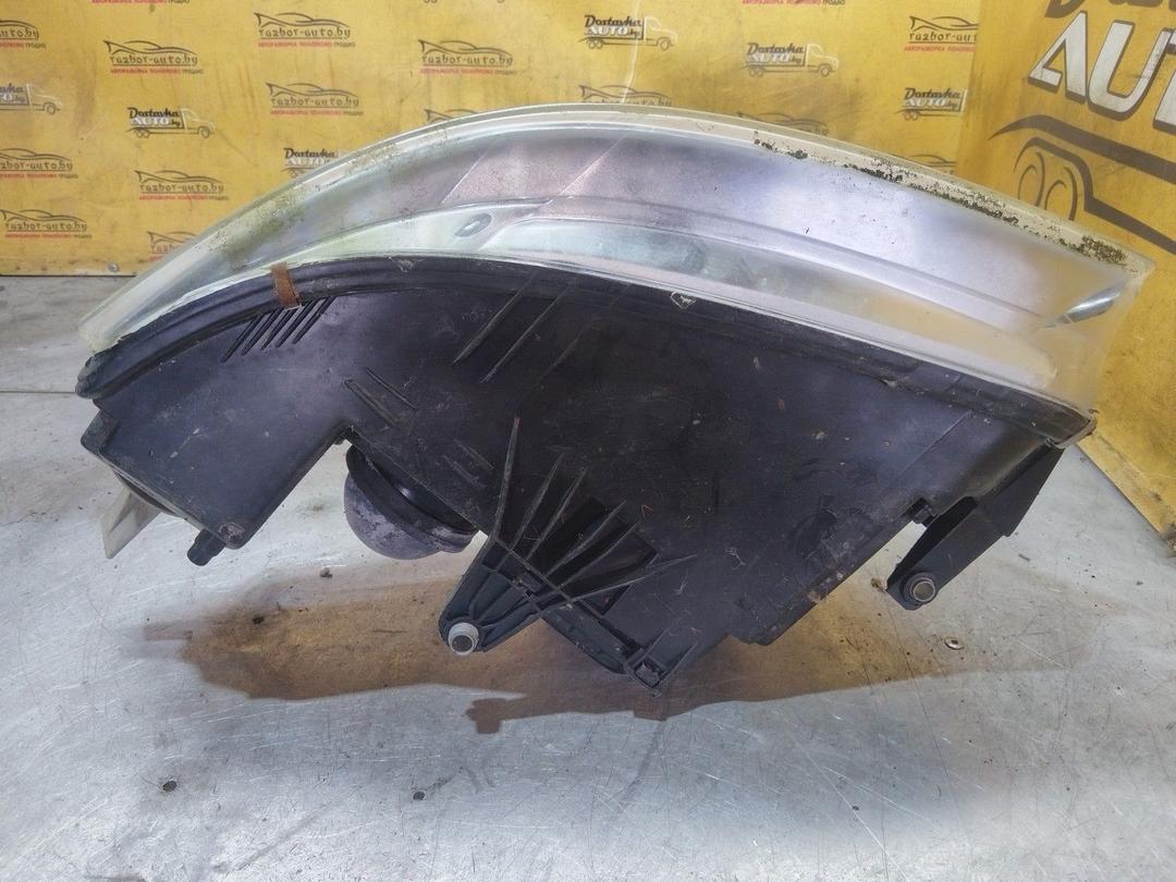 Фара правая Z60Z7X Volkswagen Passat купить на авторазборке