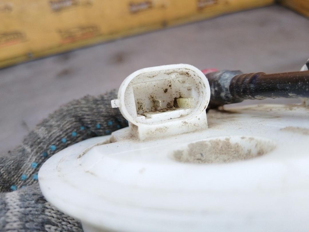 Колба в бак G31OA6 Renault Scenic RX4 купить с доставкой