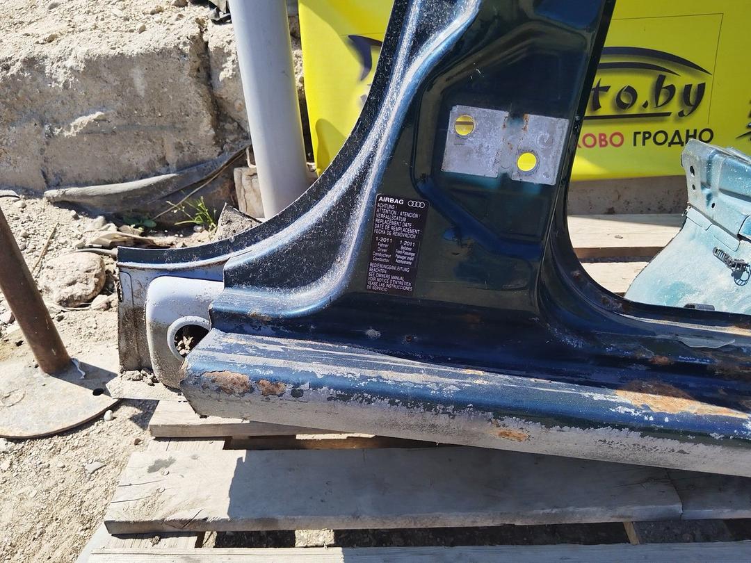 Стойка кузовная центральная левая NE0IZZ Audi A4 купить